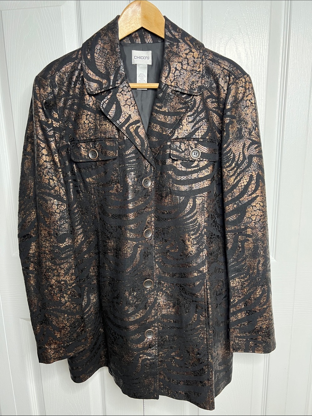Chico's Black Jacket with Bronze Metallic Pattern Mix Animal Print Gorpcore